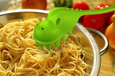 mestolo per spaghetti dinosauro