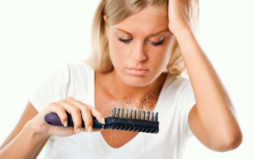 trattamento dei capelli nella procedura del salone