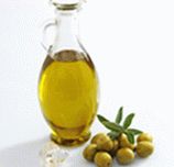 L'uso di olio d'oliva per capelli